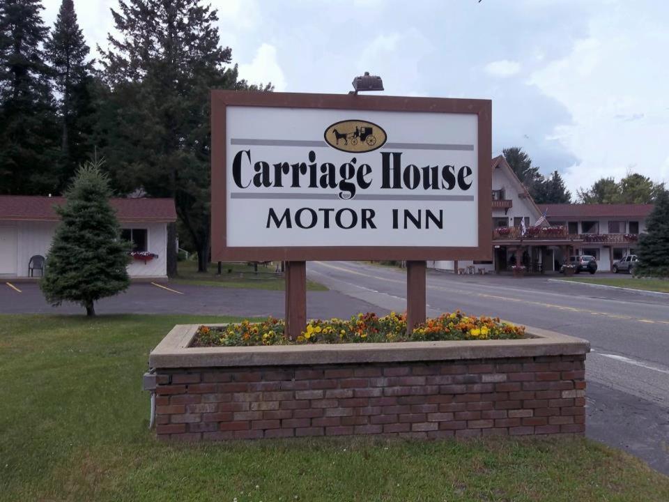 Carriage House Motor Inn Lake Placid Exteriér fotografie